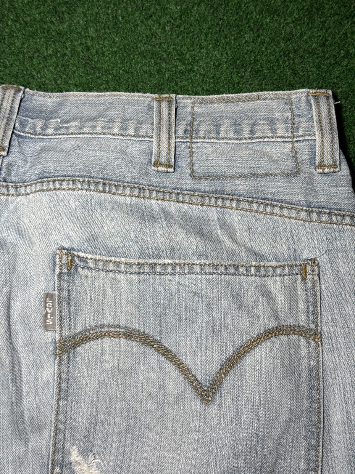 Levi's Vintage Clothing Levi’s Silvertab Baggy Jorts Grunge 40 13” Denim Shorts Size US 40 / EU 56 - 2 Thumbnail