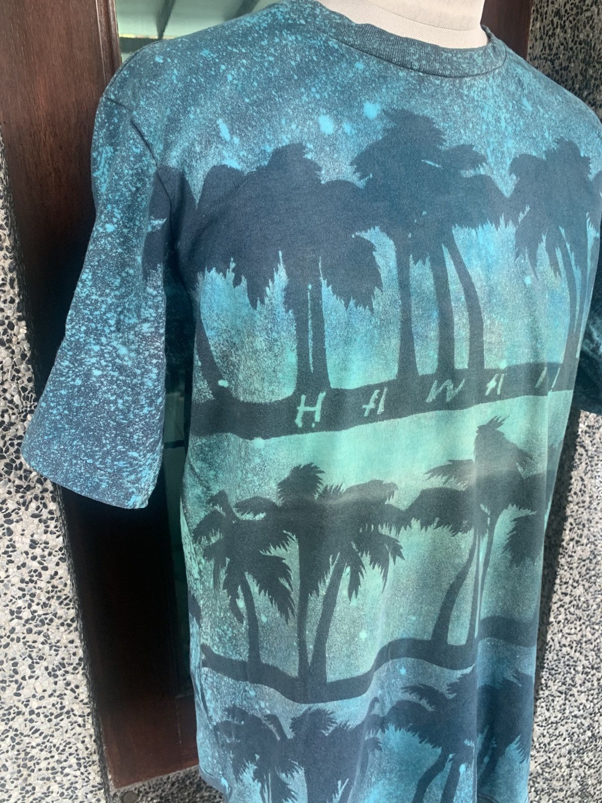 Vintage Vintage 90s Hawaii OVP Surf / Surfing T shirt Size US L / EU 52-54 / 3 - 4 Thumbnail