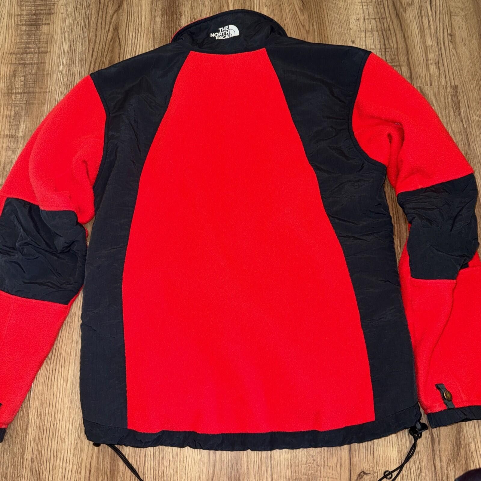 The North Face Vtg North Face Fleece Jacket Red Black 90s Denali Polartec Size US S / EU 44-46 / 1 - 8 Thumbnail