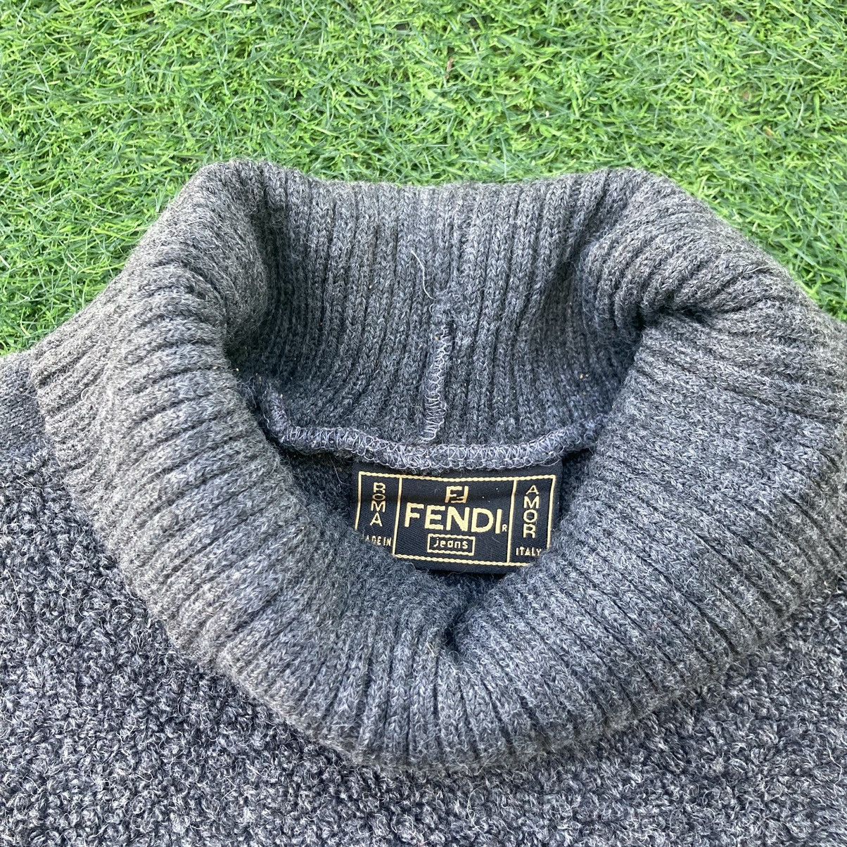 Fendi FENDI WOOL CROPPED TURTLENECK SWEATER Size S / US 4 / IT 40 - 5 Thumbnail