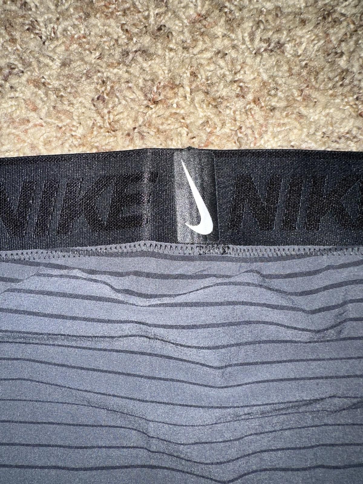 Nike Nike Men’s Compression Dri-Fit Black Training Shorts Size US 34 / EU 50 - 6 Thumbnail