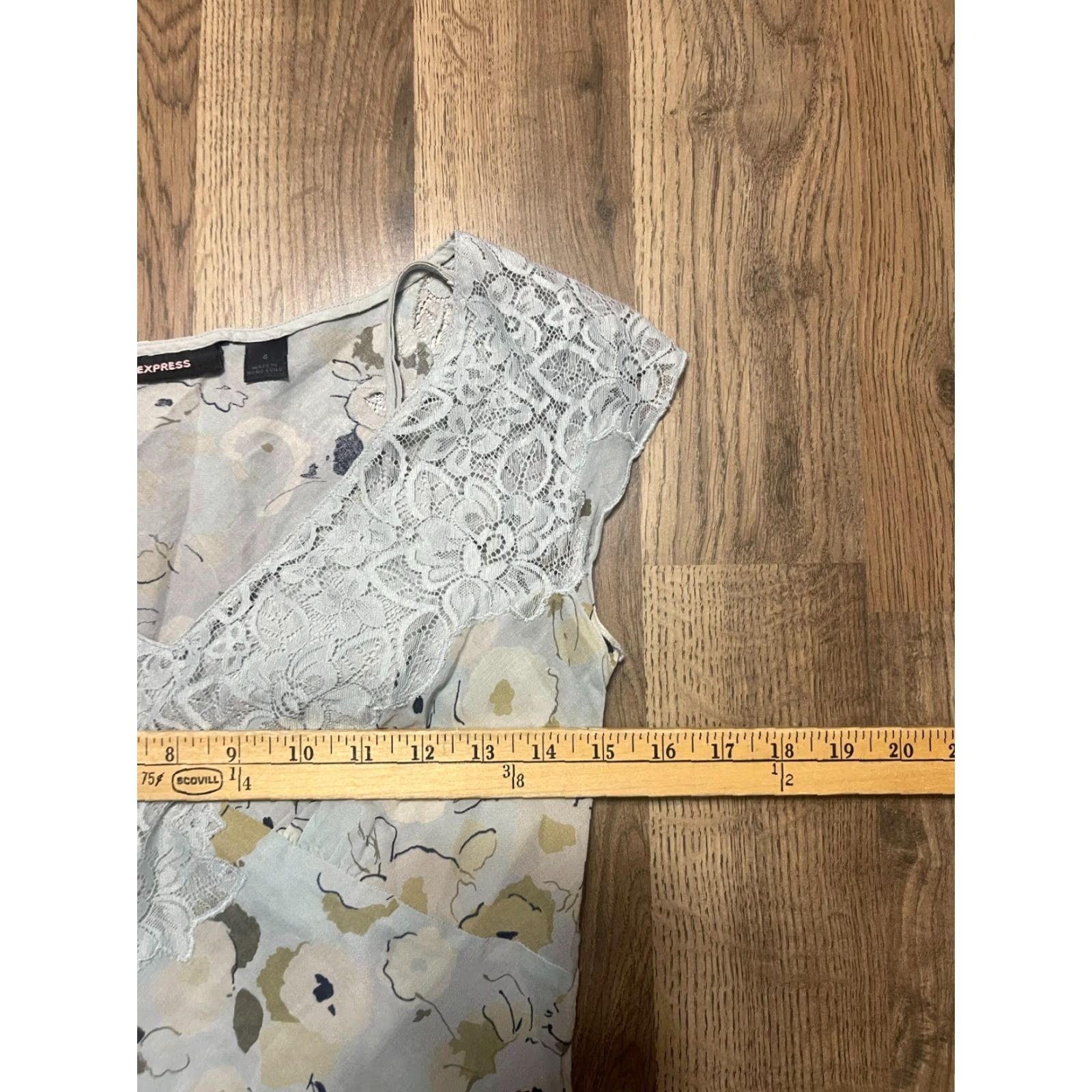 Express Express Blouse Women's 6 Lace V-neck Floral Cap Sleeve Casual Regular Fall Spring Summer Blue Brown White Black Size M / US 6-8 / IT 42-44 - 4 Thumbnail