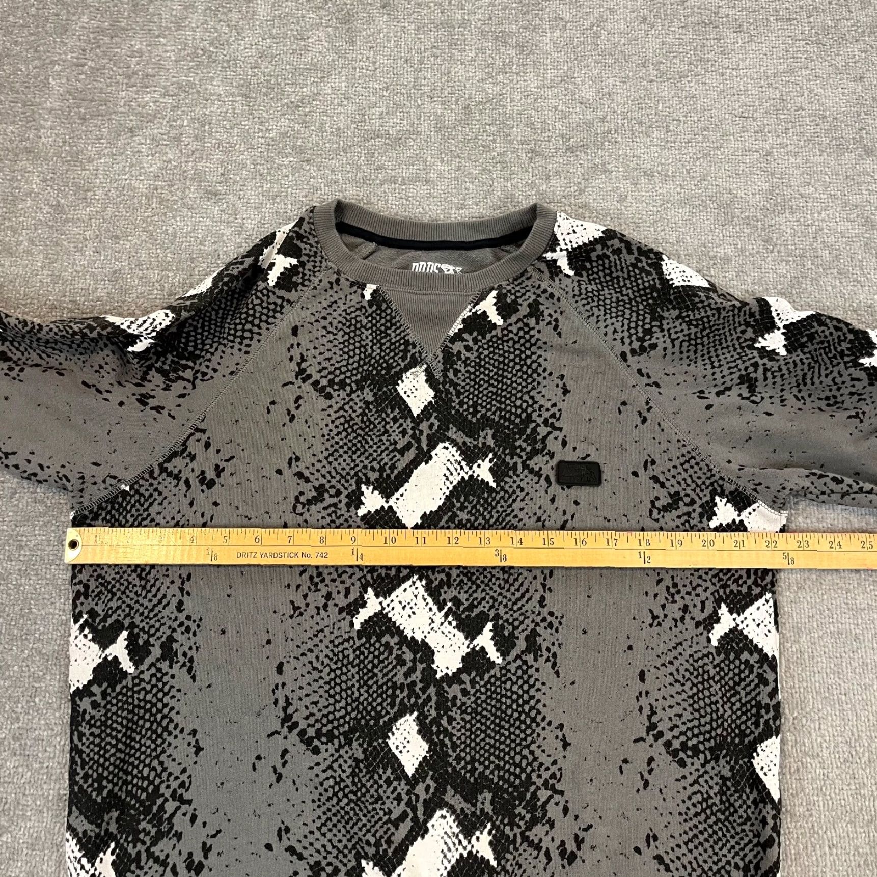 Prps PRPS Pullover Sweatshirt Mens XL Snake Skin Gray Crewneck Elbow Patch Hip Hop Size US XL / EU 56 / 4 - 6 Thumbnail