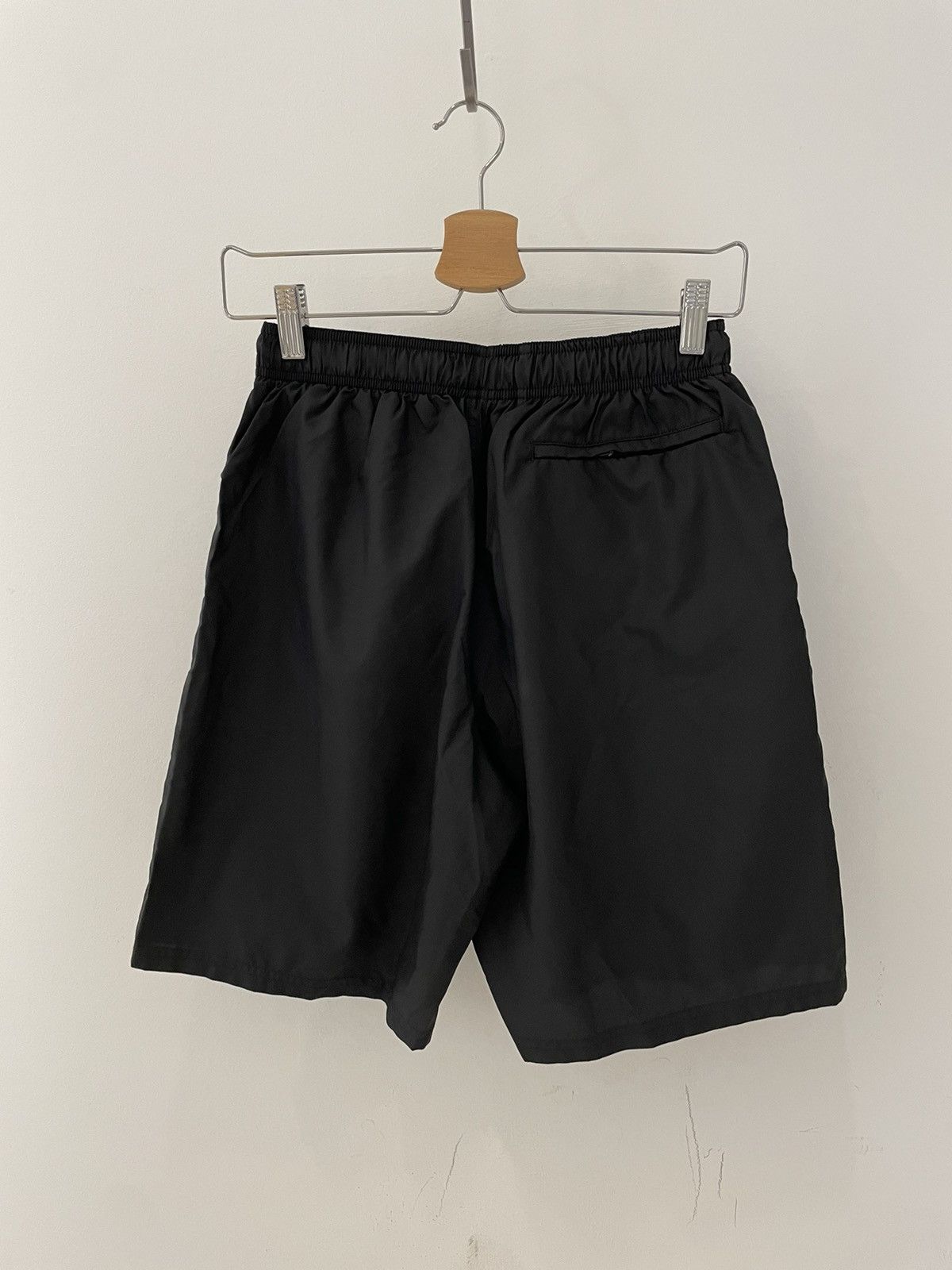 Givenchy Givenchy Logo Swim Shorts with mesh inner Size US 30 / EU 46 - 4 Thumbnail