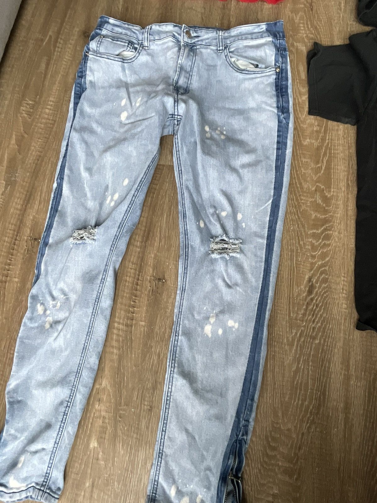 Vintage Distressed blue and navy jeans Size US 32 / EU 48 - 1 Preview