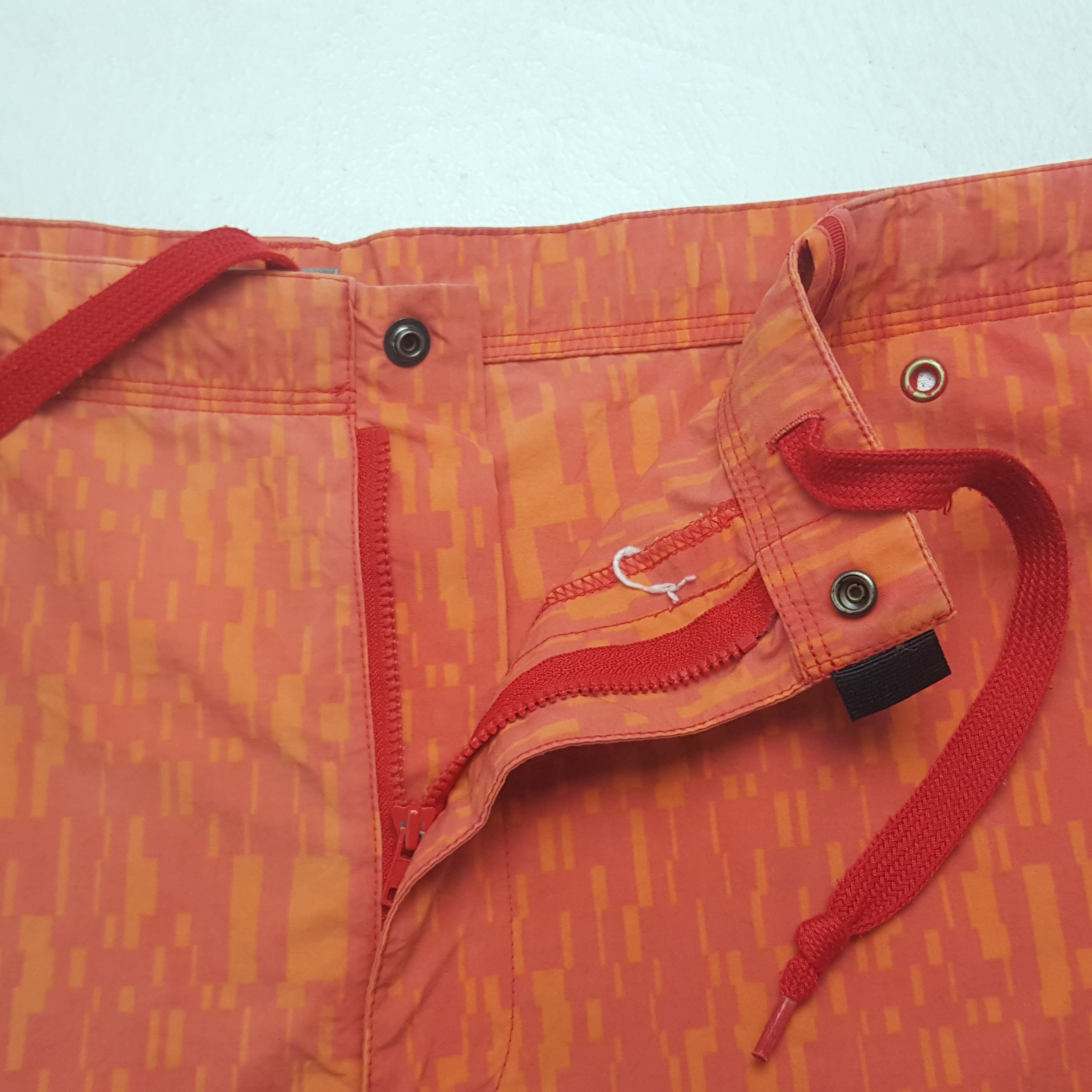 Nike Vintage Nike Sportswear Style Short Pants RR5 Size US 40 / EU 56 - 6 Thumbnail