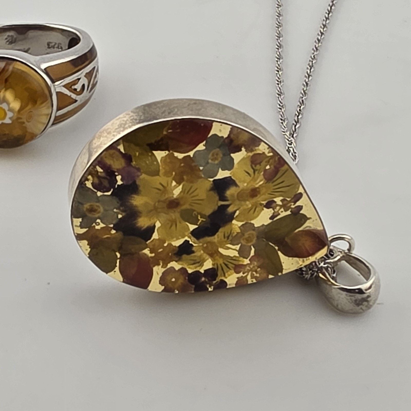 Other ATI Mexico 925 Sterling Silver Flower Resin Pendant Necklace Size ONE SIZE - 4 Thumbnail