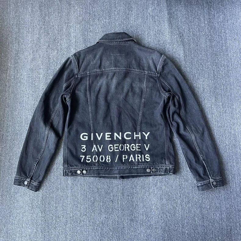 Givenchy Givenchy White logo denim washed lapel jacket / X size Size US XL / EU 56 / 4 - 2 Thumbnail