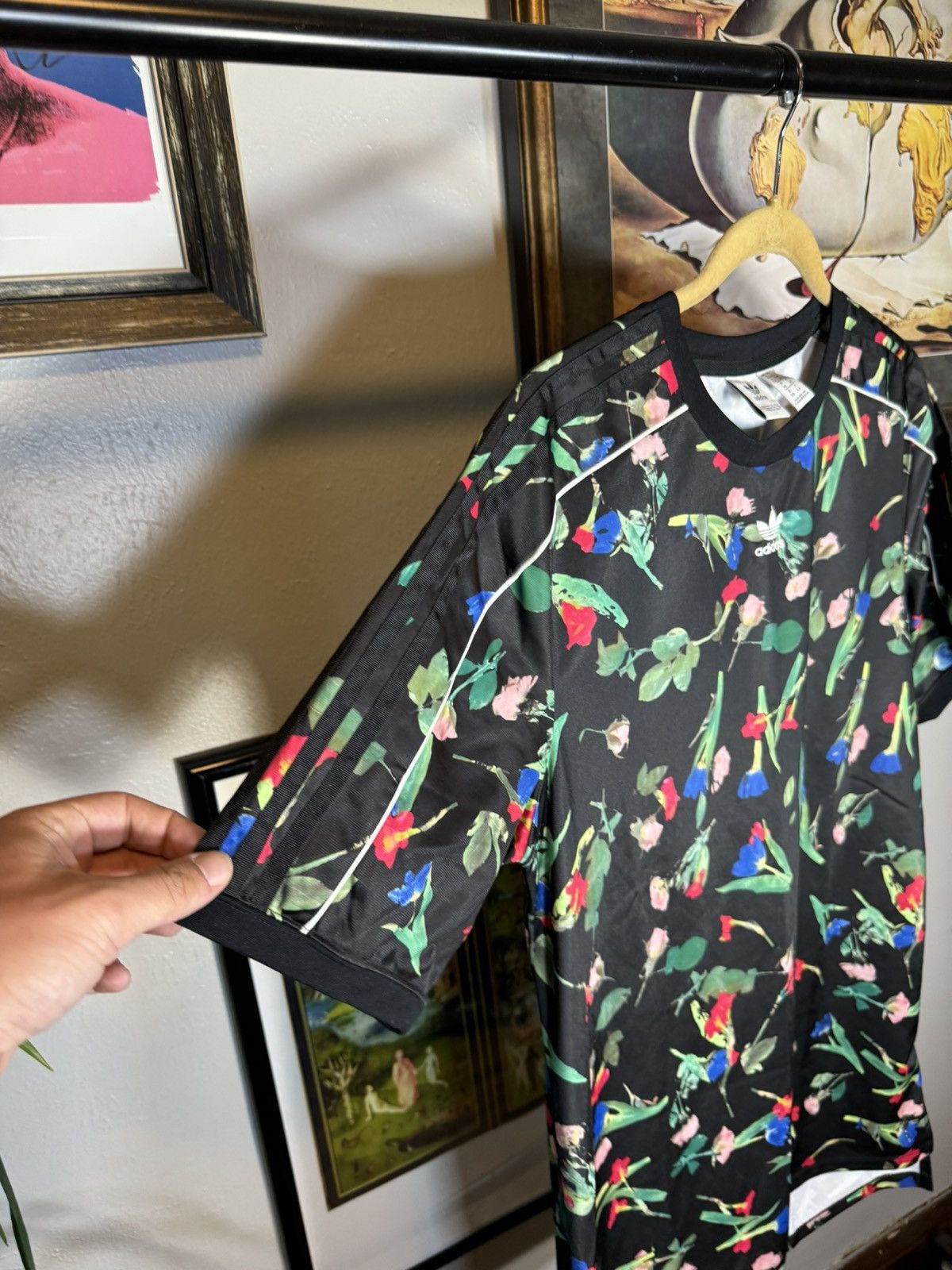 Adidas Adidas All Over Floral Print Dress Shirt Women Size Small Size S / US 4 / IT 40 - 4 Thumbnail