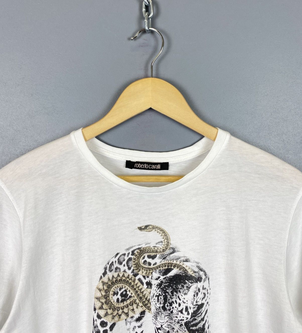 Roberto Cavalli Roberto Cavalli Women’s T-Shirt Size XL Snike Tiger Print Size XL / US 12-14 / IT 48-50 - 2 Thumbnail