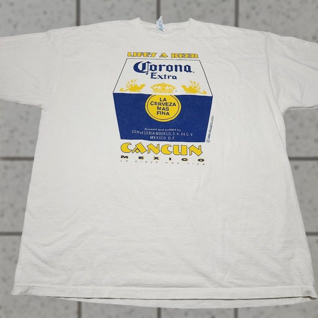 Vintage VINTAGE Corona Extra Cancun Mexico T-Shirt 2XL Men’s Beer Cerveza 90s Beach Retro Logo Shirt Mens Size US XXL / EU 58 / 5 - 1 Thumbnail