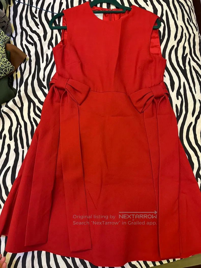 Valentino Valentino Women's skirt Size M / US 6-8 / IT 42-44 - 1 Thumbnail