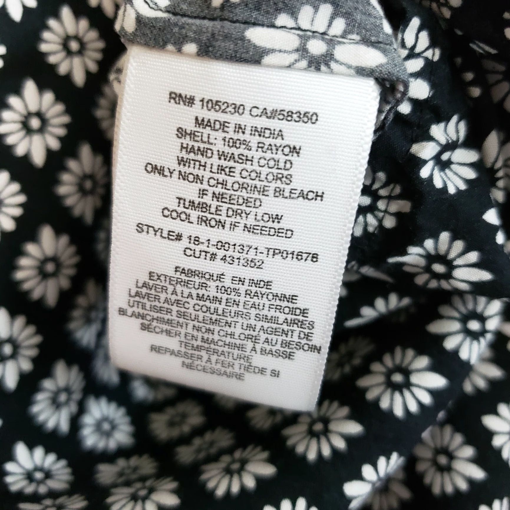 Joie Joie Womens Button Front Top Sz M Black White Floral 3/4 Sleeve Rayon Shirt Blouse Womens Mens Girls Size M / US 6-8 / IT 42-44 - 5 Thumbnail