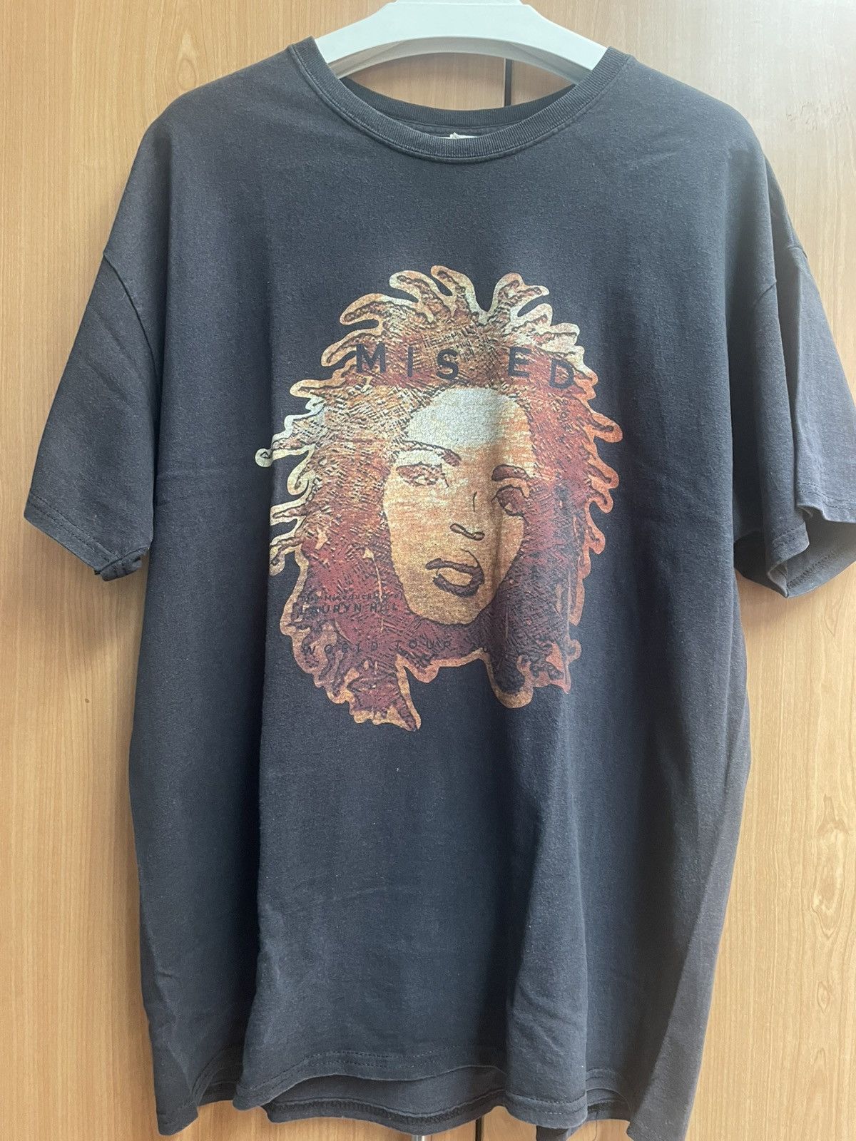 Gildan Lauryn Hill World Tour Size US XL / EU 56 / 4 - 1 Thumbnail