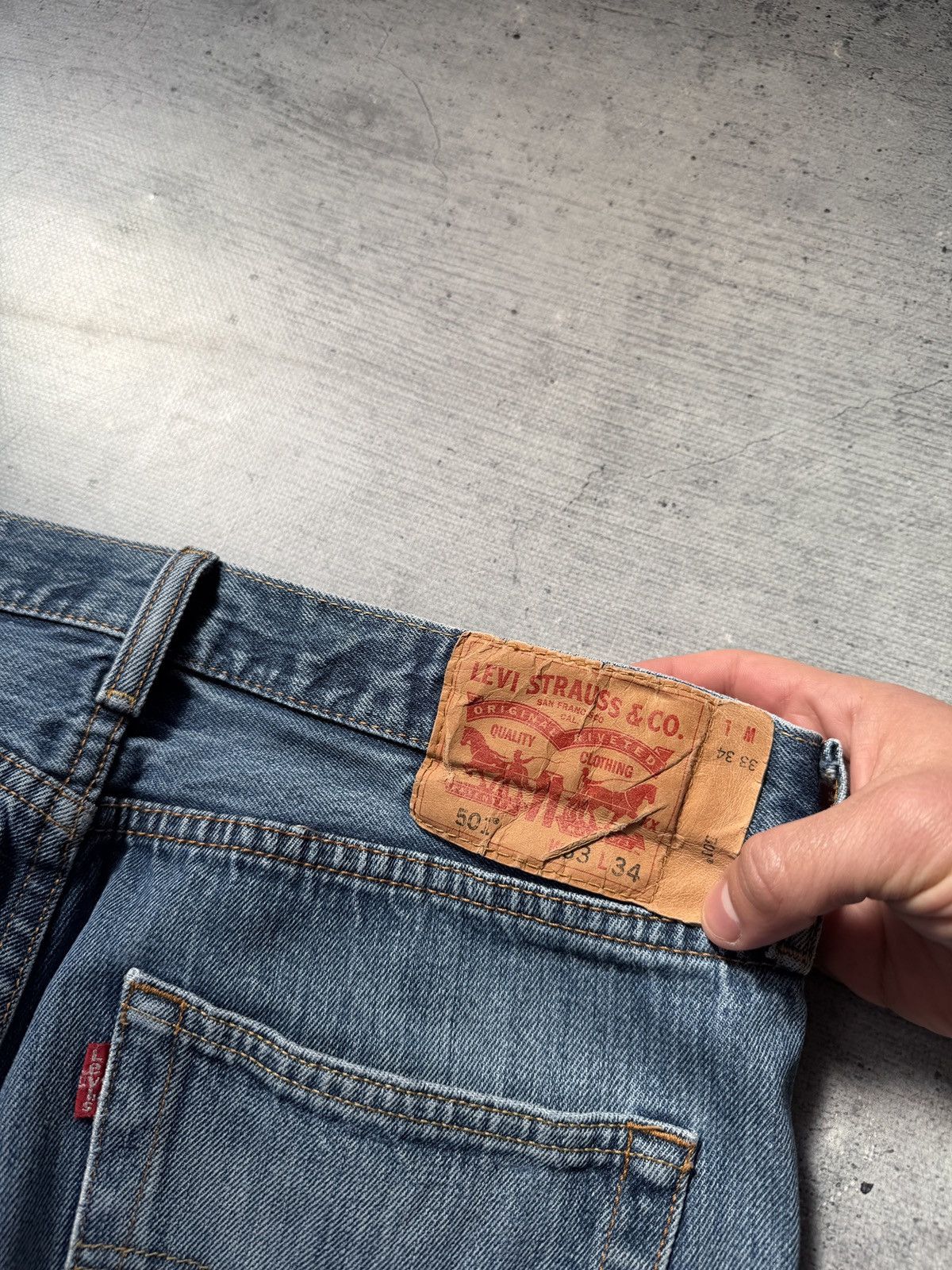 Levi's Vintage Y2K Levis 501 Jeans Limited Edition Retro 90s Style Size US 33 - 4 Thumbnail