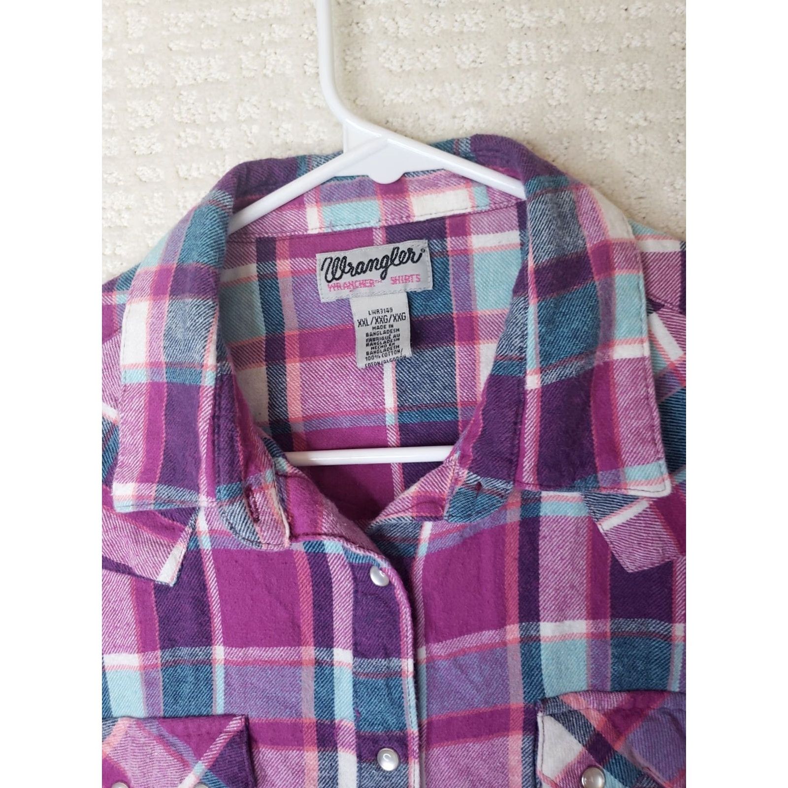 Wrangler VINTAGE Wrangler Wrancher Women's XXL Hot Pink Plaid Pearl Snap Western Shirt L/S Size XXL / US 16-18 / IT 52-54 - 5 Thumbnail