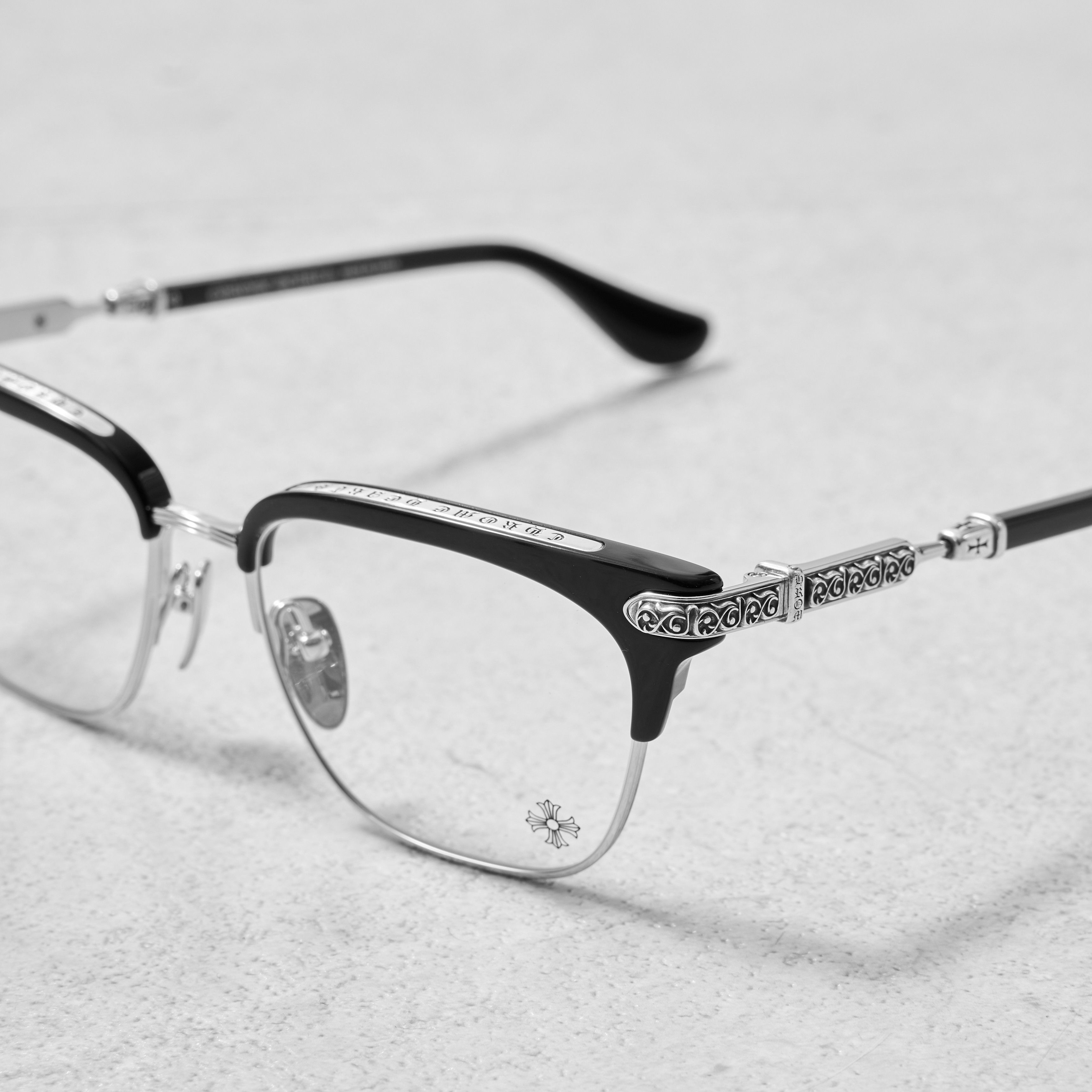 Chrome Hearts CHROME HEARTS VERTICAL SMILE II Size ONE SIZE - 7 Thumbnail