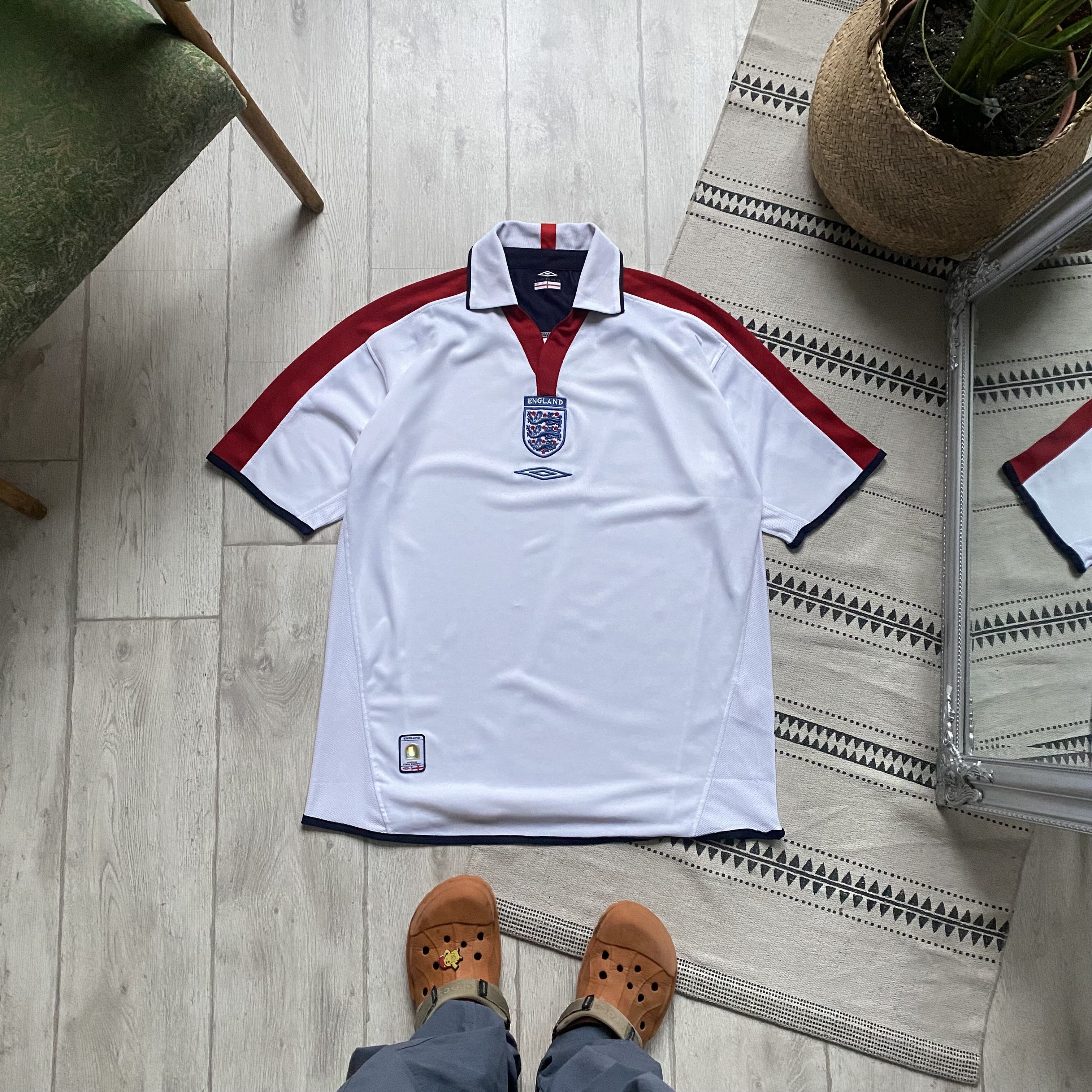 Umbro ⚽️ Vintage 90s Umbro England Soccer jersey Center logo Size US L / EU 52-54 / 3 - 1 Thumbnail