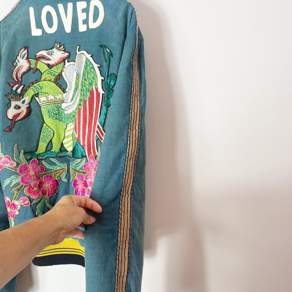 Gucci GUCCI Dragon Embroidered Corduroy Bomber Jacket M Size US M / EU 48-50 / 2 - 4 Thumbnail