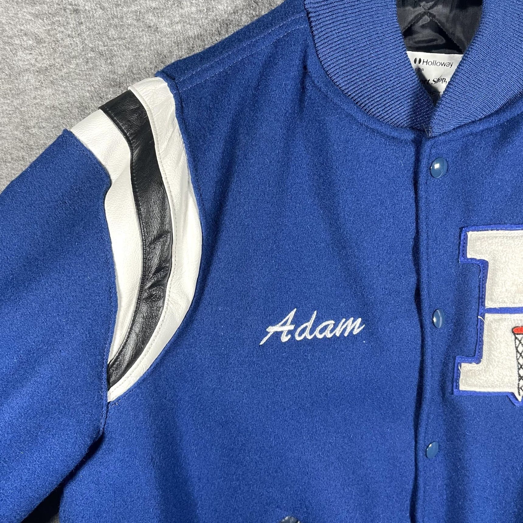Holloway Holloway Mens Jacket L Blue Varsity 20,000 Shot Club Basketball Wool Snap Front Rib Knit Collar Cuffs Hem Size US L / EU 52-54 / 3 - 3 Thumbnail