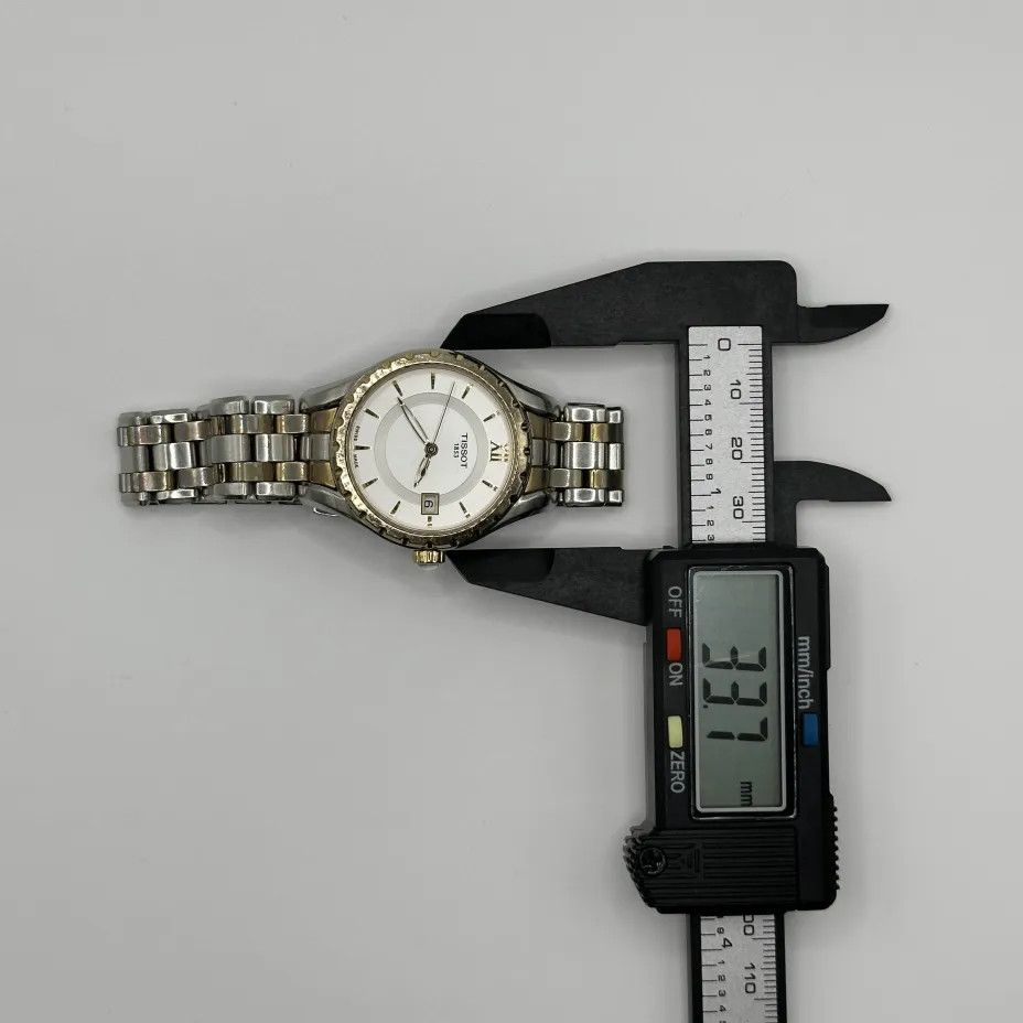 Tissot Vintage Tissot Swiss Quartz Two Tone Wrist Watch T072210A Size ONE SIZE - 7 Thumbnail