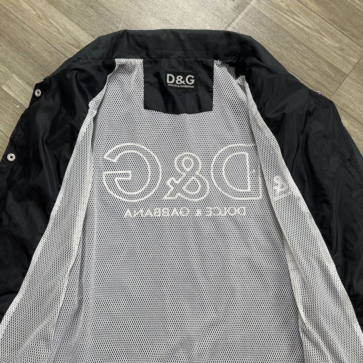 Dolce & Gabbana Vintage Dolce & Cabbana Spell Out Big Logo Coach Jacket Size US L / EU 52-54 / 3 - 7 Thumbnail