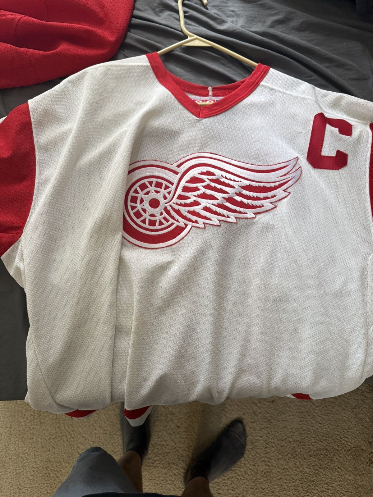 Ccm Red Wings Jersey Size US XL / EU 56 / 4 - 1 Thumbnail