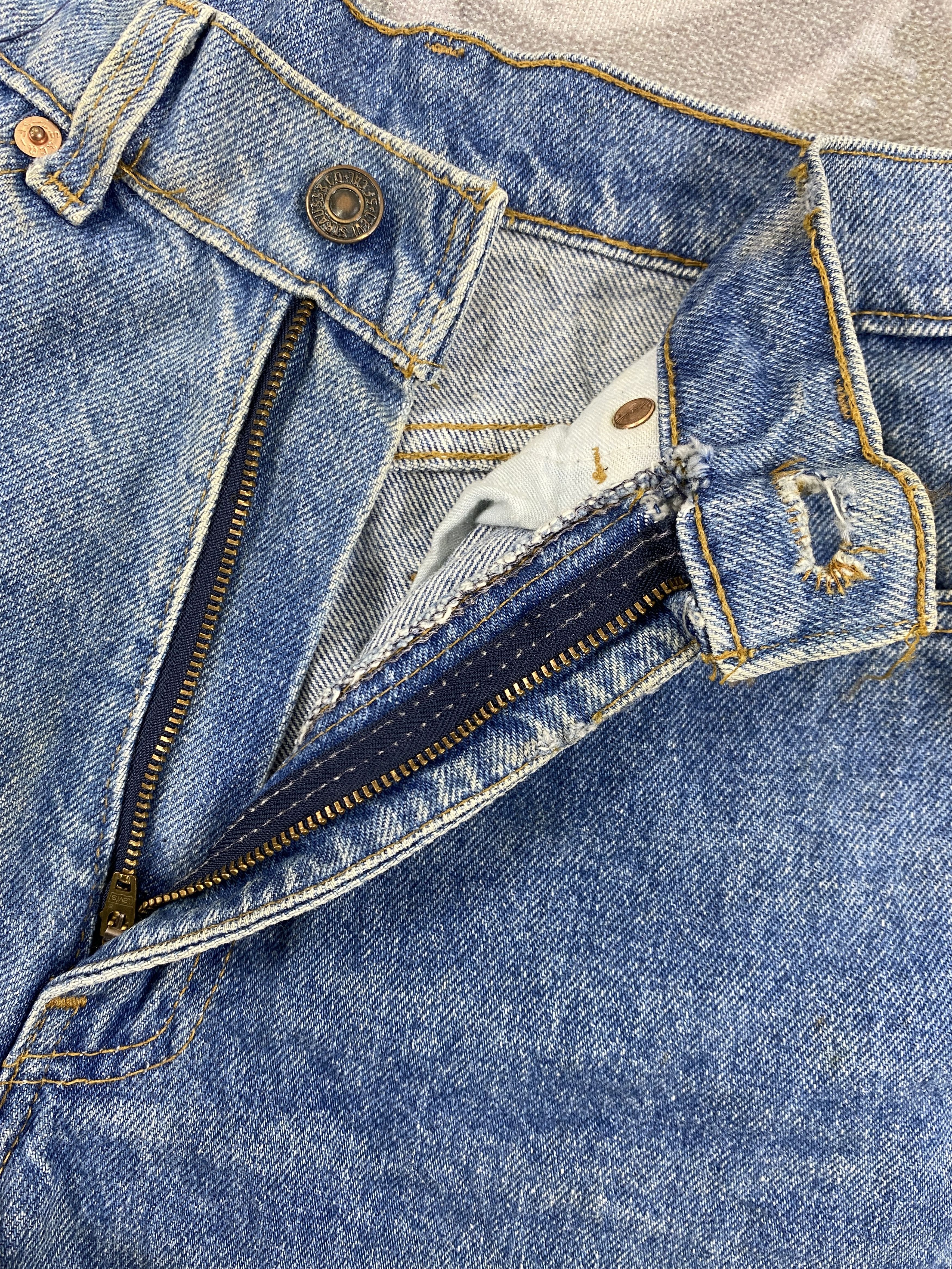 Levi's Faded Blue Vintage Levi's 510 Jeans 27x31.5 Denim JN3487 Size US 27 - 6 Thumbnail
