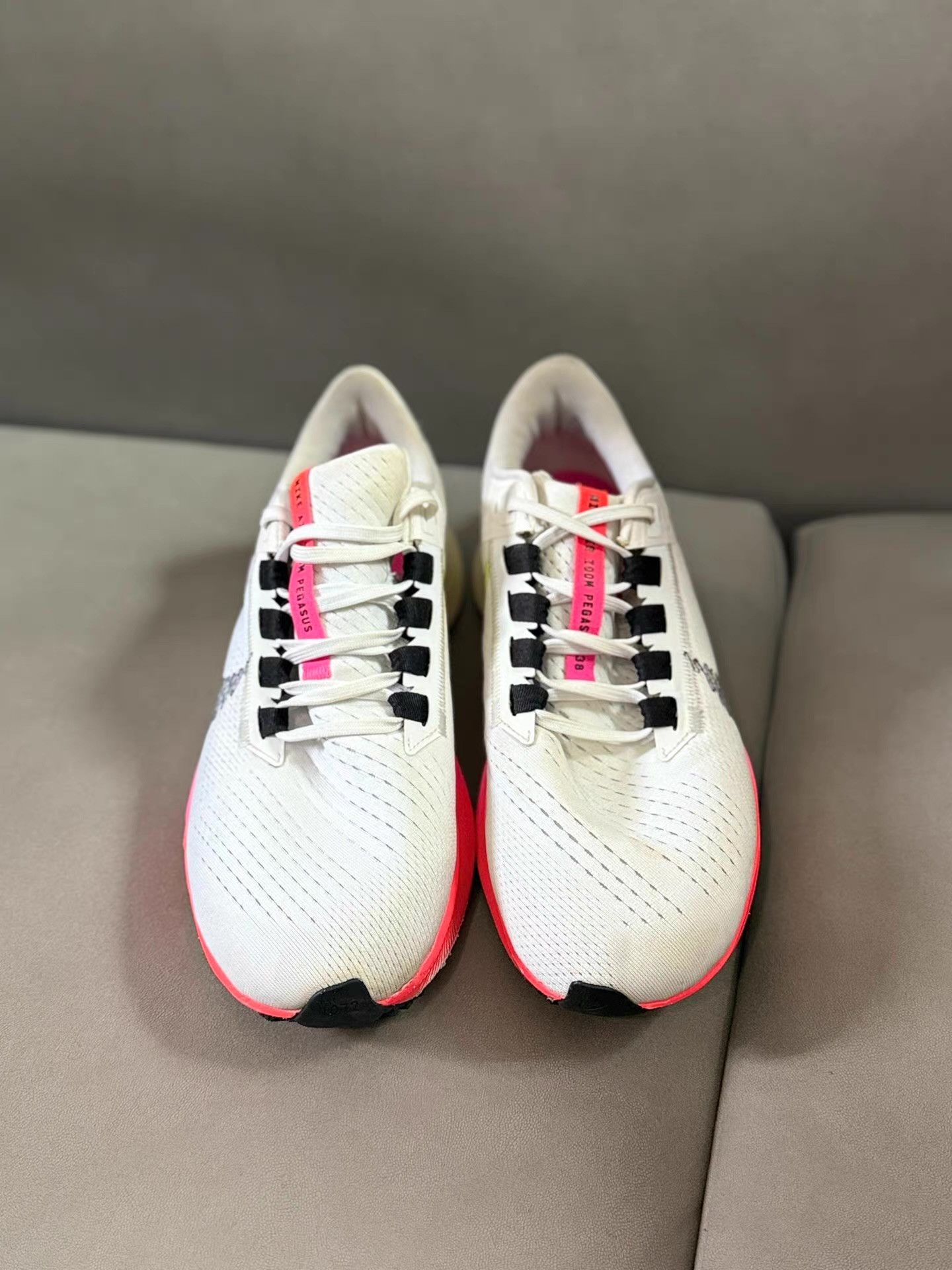 Nike Nike Pegasus 38 Marathon Cushioned Running Shoes Ｑ20 Size US 9 / EU 42 - 2 Thumbnail