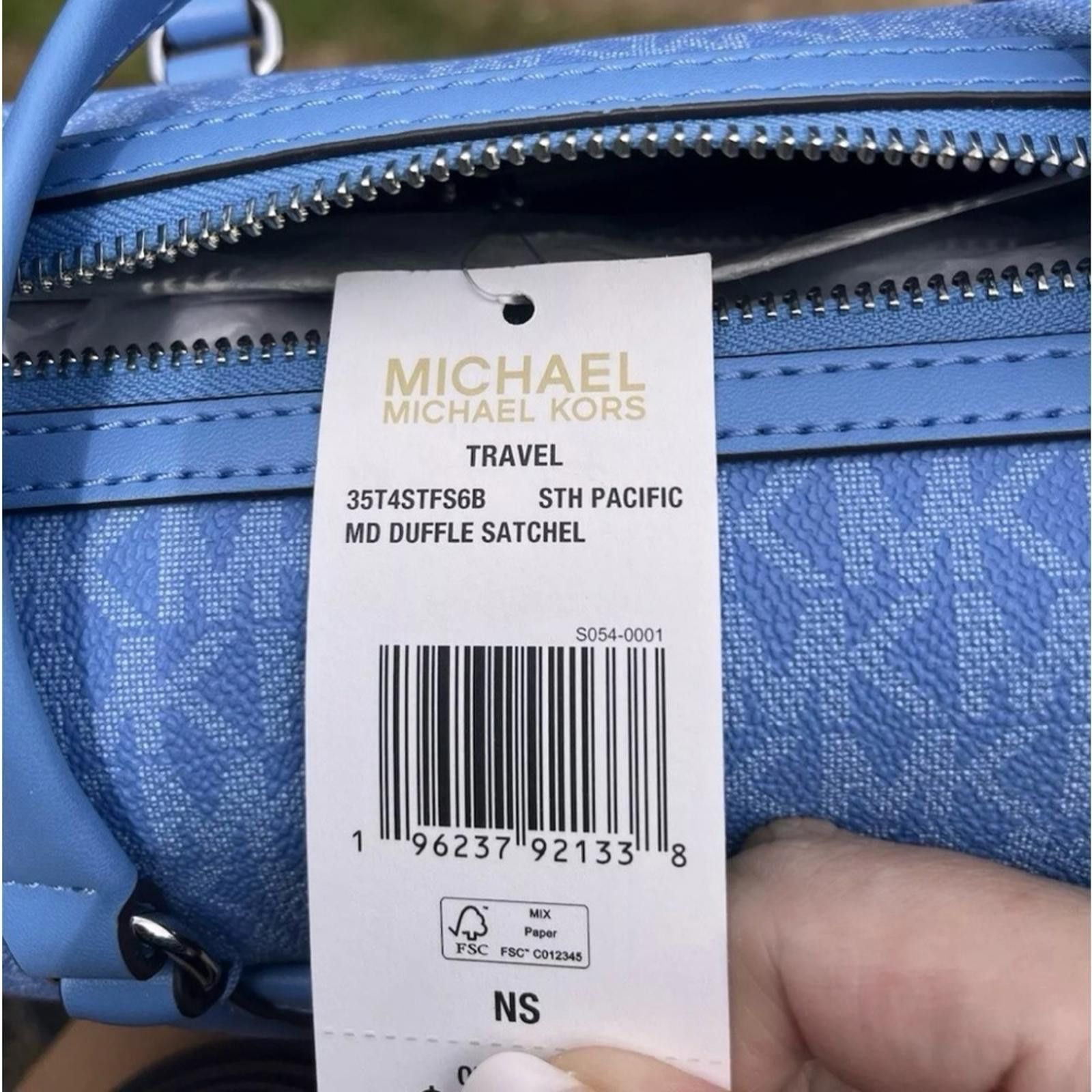 Michael Kors Michael Kors South Pacific Medium Duffle Bag Satchel NWT Size ONE SIZE - 9 Thumbnail