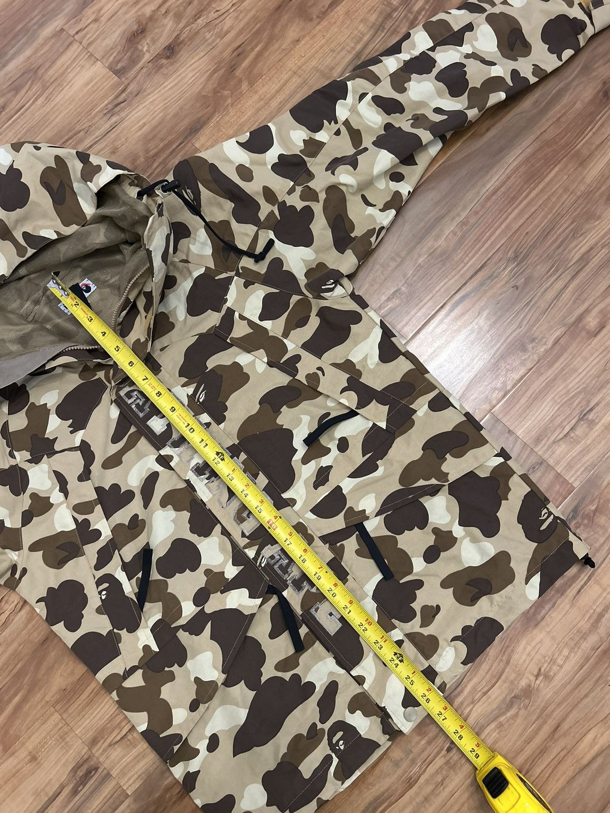 Bape Bape Pirate Store Camo Light Snowboard Jacket Size US L / EU 52-54 / 3 - 9 Thumbnail
