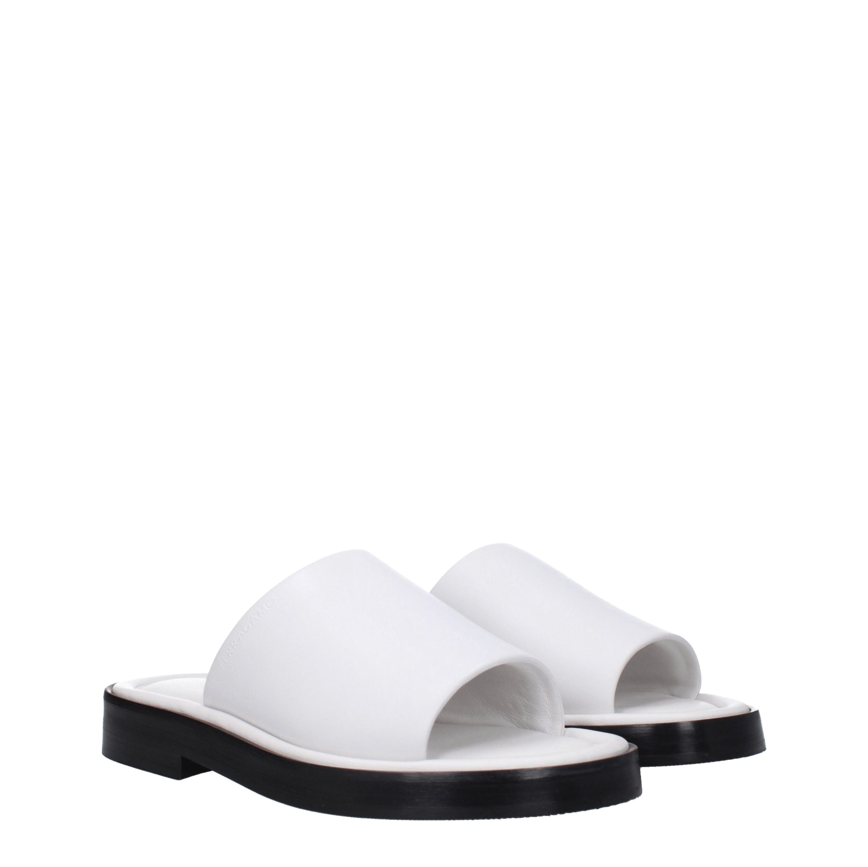 Salvatore Ferragamo Sandals & Slippers in Leather Size US 8.5 / IT 38.5 - 1 Thumbnail