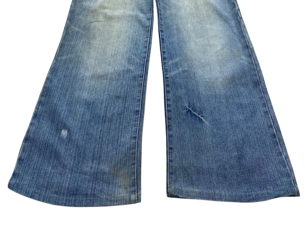 Japanese Brand Japanese Brand Faded Blue Wash Style Flare Jeans Size US 32 / EU 48 - 5 Thumbnail