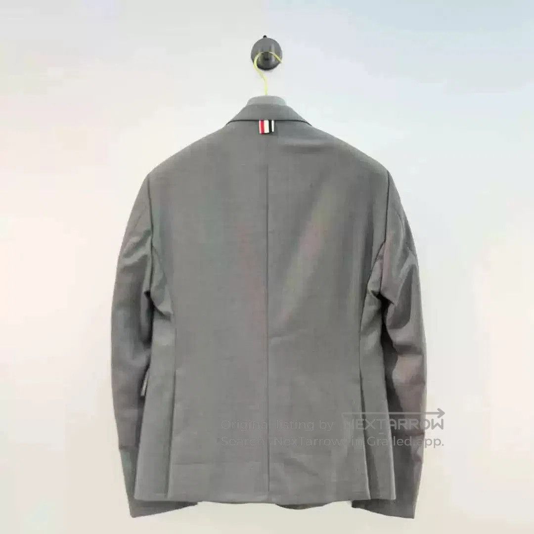 Thom Browne thombrowne gray button suit jacket size 2. Size US M / EU 48-50 / 2 - 2 Thumbnail