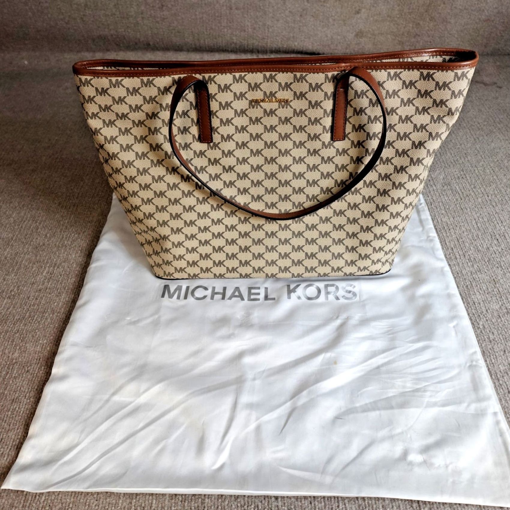 Michael Kors Michael Kors Womens Bag Beige Tote Lined Logo All Over Emry Tote Beige Womens Bag Large Size ONE SIZE - 2 Thumbnail