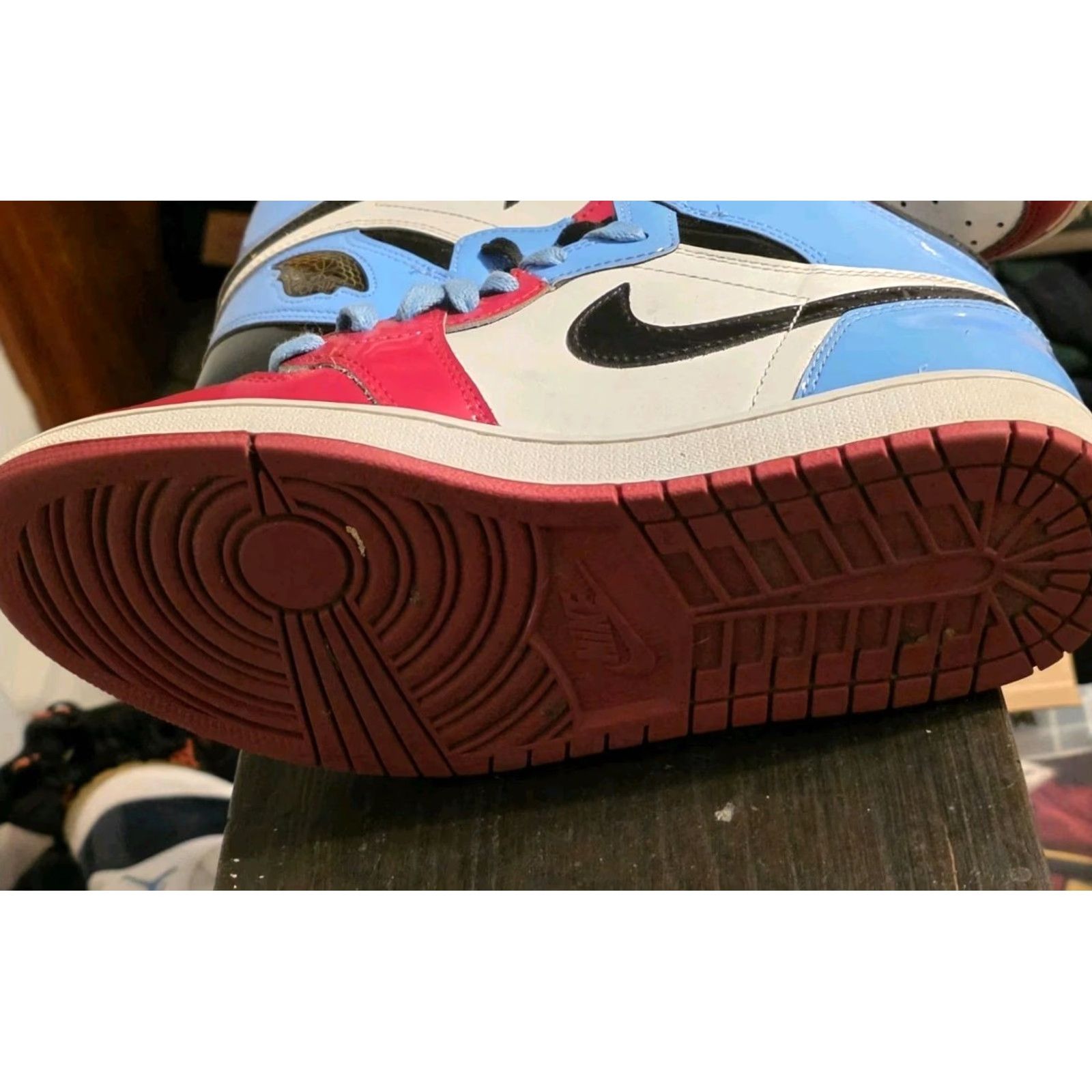Jordan Brand Jordan 1 Retro OG High Fearless - Size 9.5 Men Basketball Sneaker White University Blue Varsity Red Black Patent Leather Nike Air Jordan 1 CK5666-100 Size US 10 / EU 43 - 4 Thumbnail