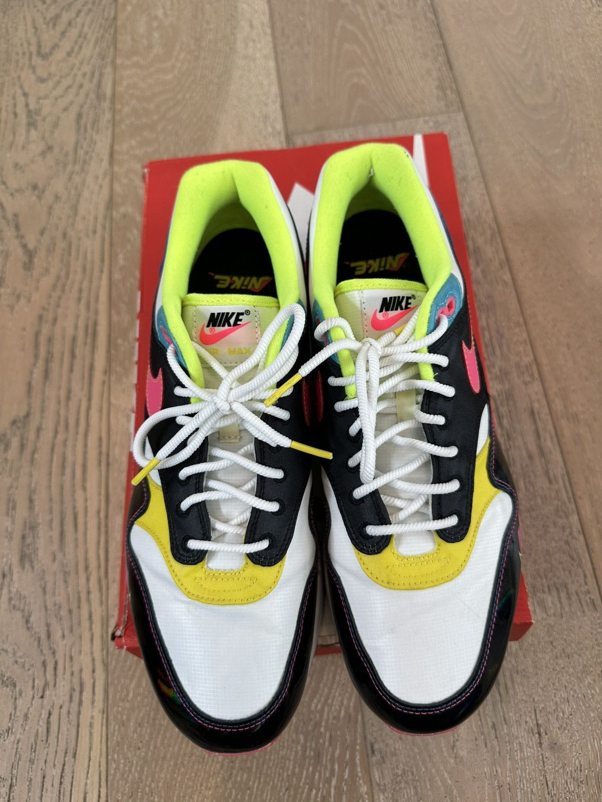 Nike Nike Air Max 1 Hyper Pink Size US 12 / EU 45 - 2 Thumbnail