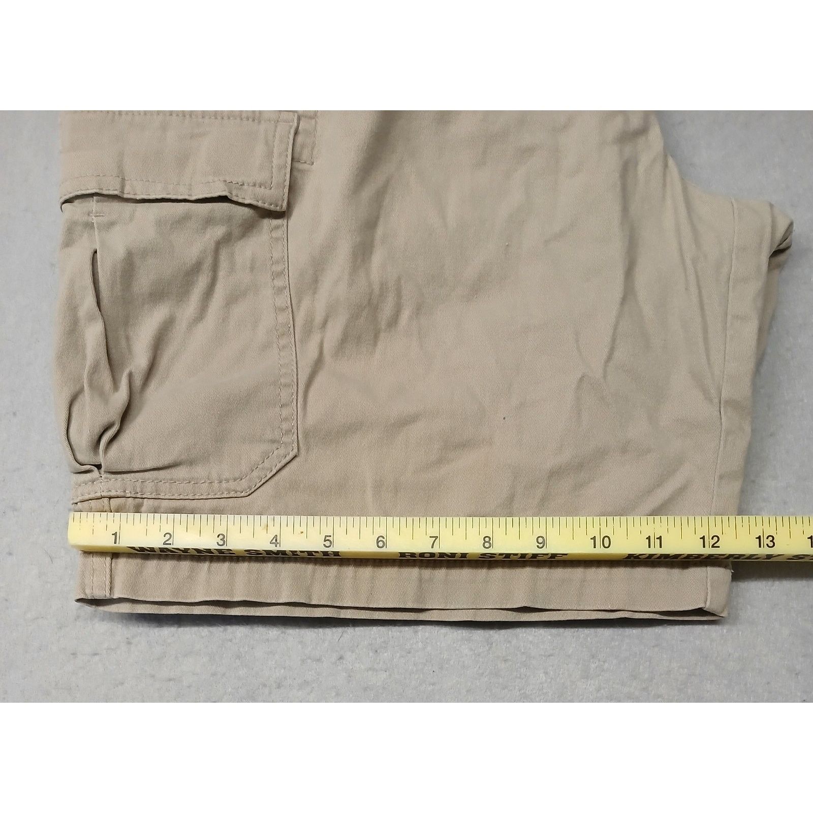 Other Croft & Barrow (40) Men's Beige Khaki Cargo Chino Shorts Size US 40 / EU 56 - 7 Thumbnail