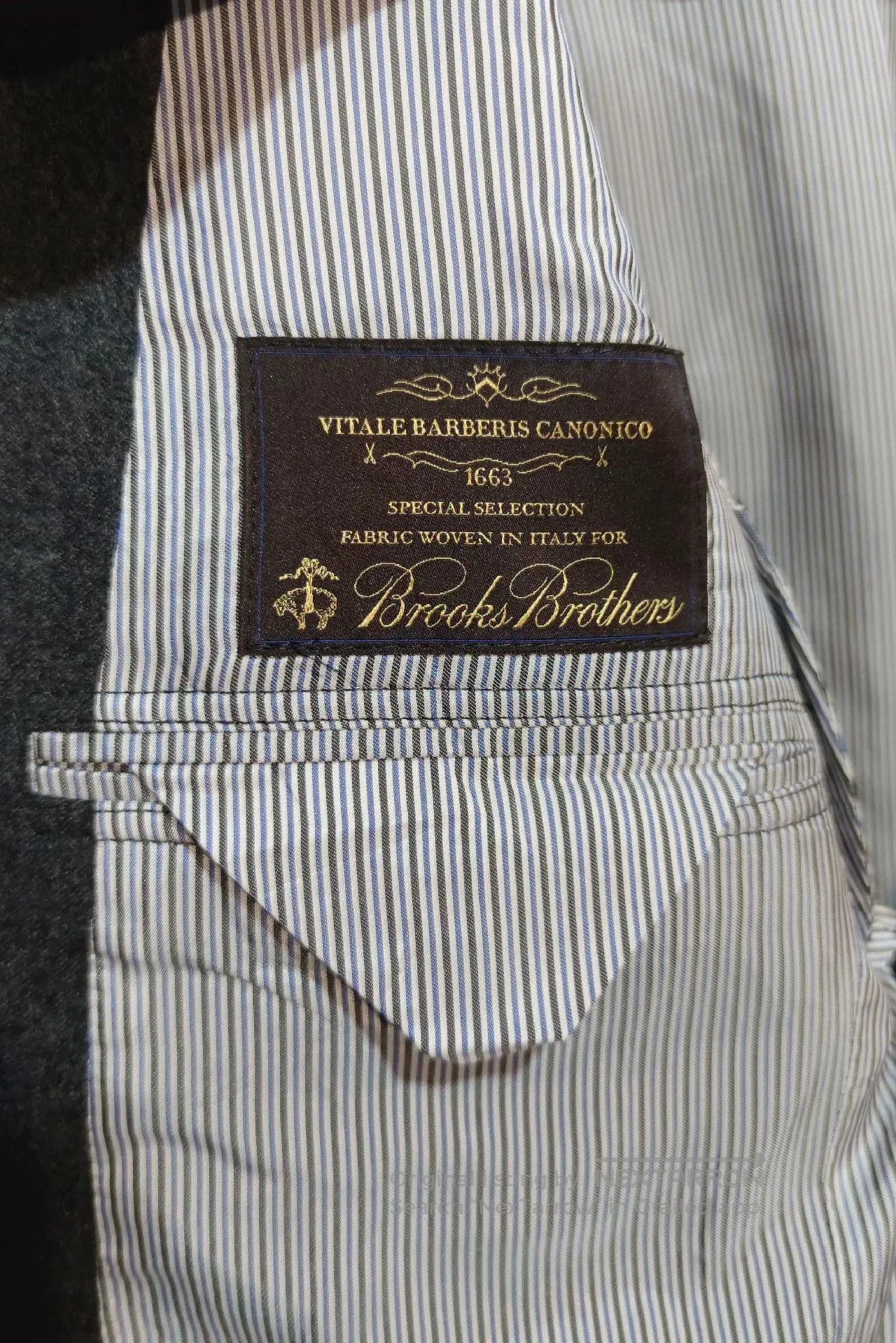 Brooks Brothers Brooks Brothers 1818 Men's Wool Suit. Size US M / EU 48-50 / 2 - 5 Thumbnail