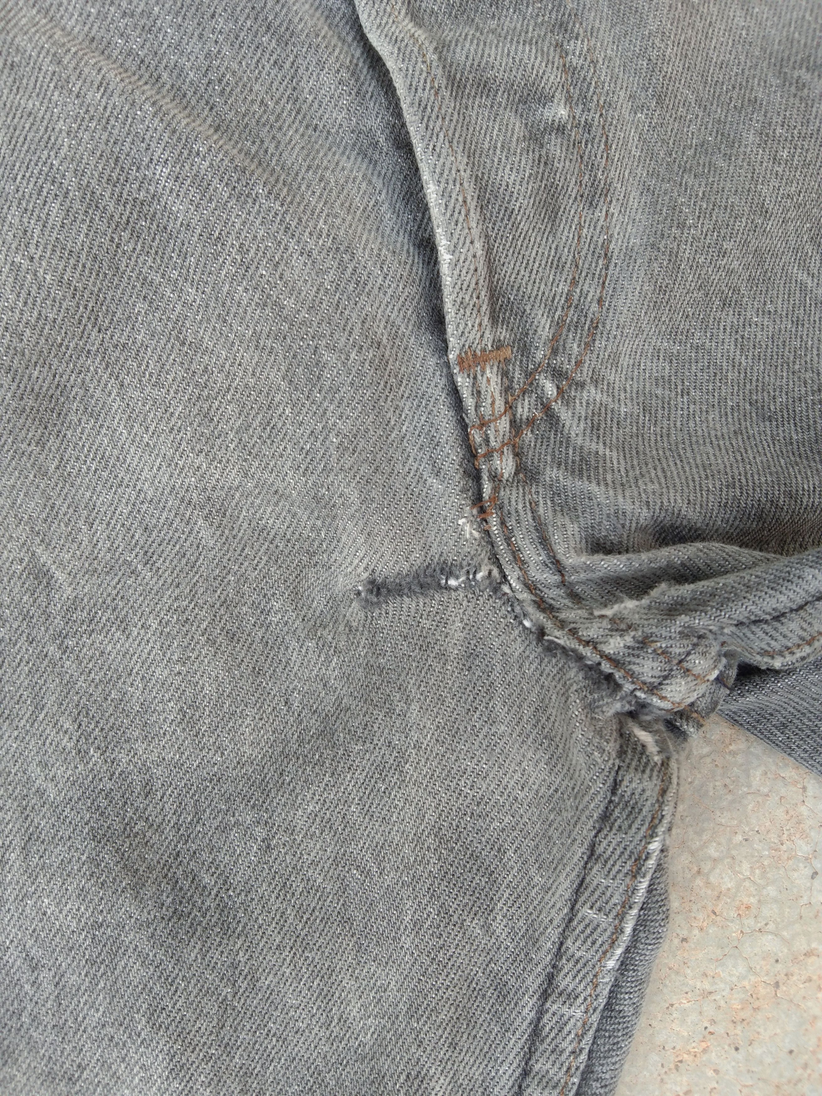 Levi's 80s Vintage Levi's 501 Made In USA Distressed Jeans 34x30 Size US 34 / EU 50 - 9 Thumbnail
