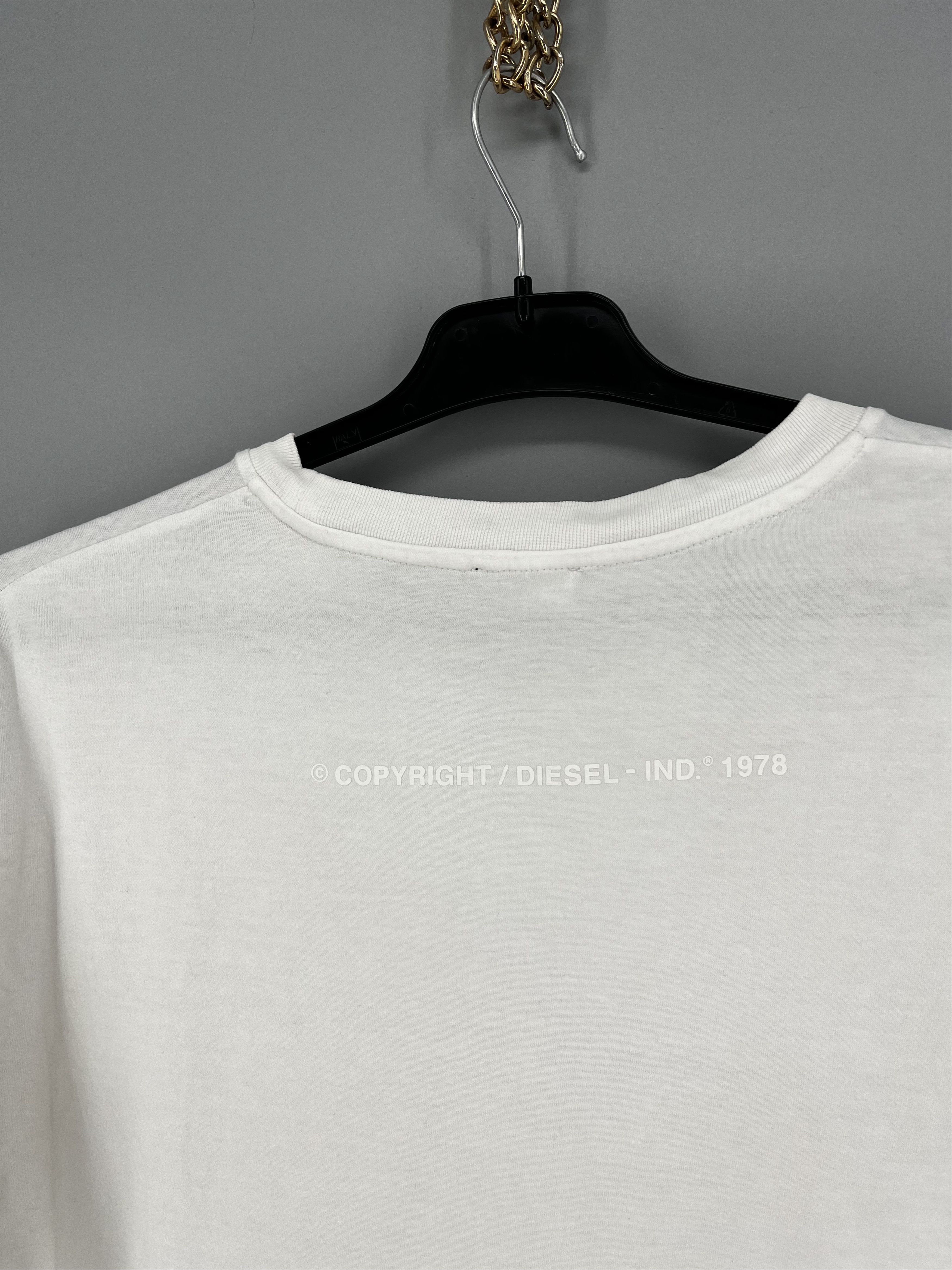Diesel Vintage Diesel White T-Shirt Japanese Style Size US XL / EU 56 / 4 - 10 Thumbnail