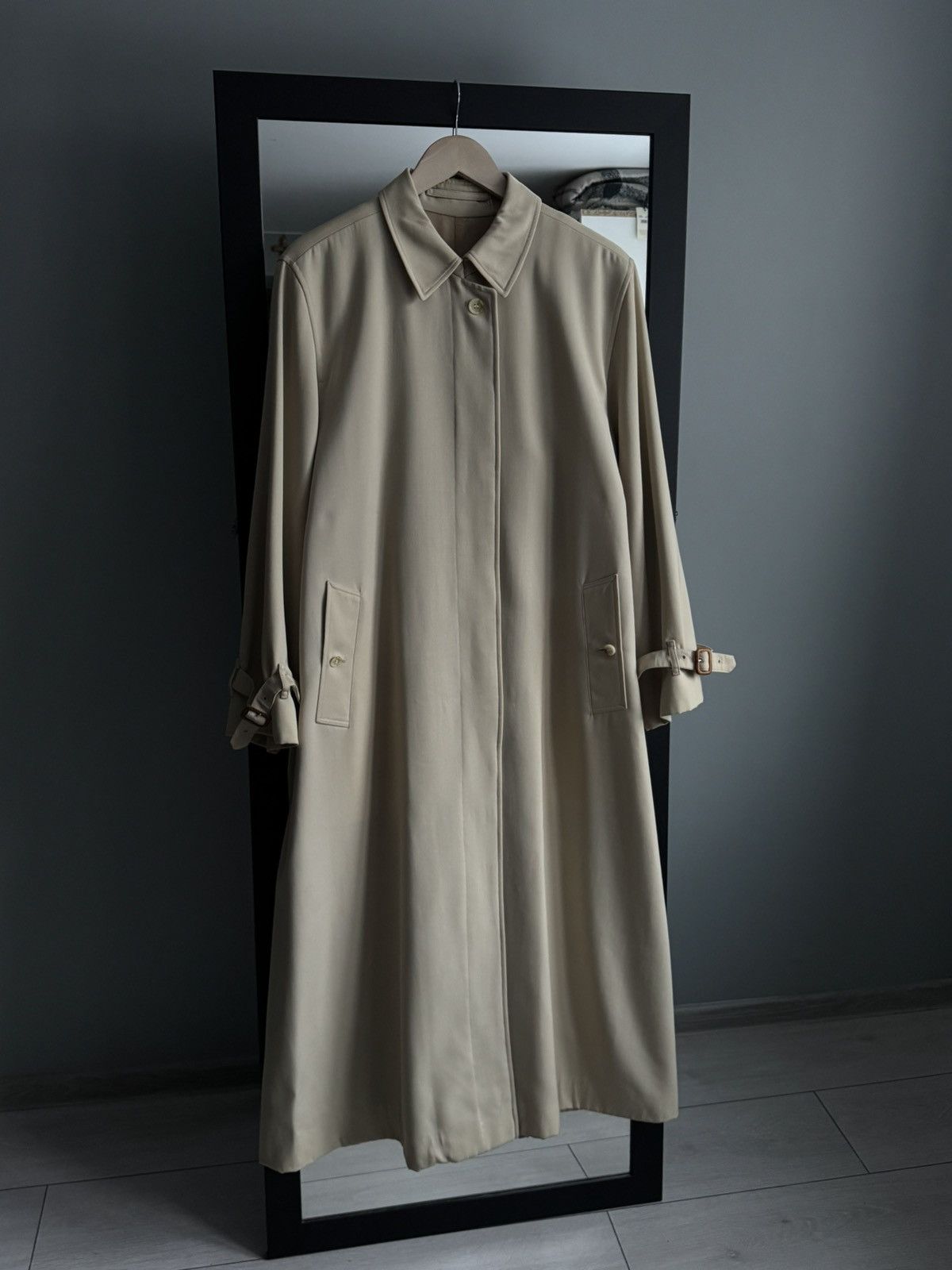 Burberry Vintage Burberrys Specialy All Wool Burella Trench Coat Size XL / US 12-14 / IT 48-50 - 2 Thumbnail