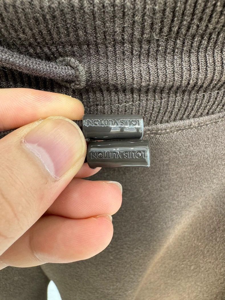 Louis Vuitton Louis Vuitton M- Size US 30 / EU 46 - 6 Thumbnail