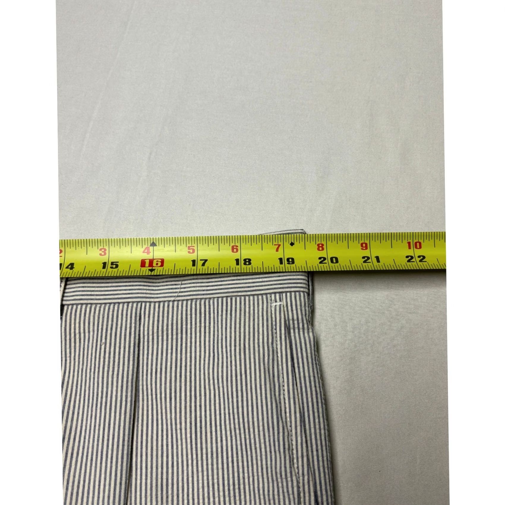 Eddie Bauer VINTAGE Eddie Bauer Seersucker Pants Striped Pleated 40x34 Men Dress Pants Blue Lightweight Size US 40 / EU 56 - 7 Thumbnail