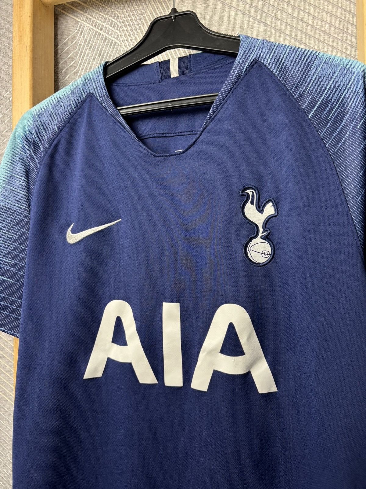 Nike Nike Tottenham Hotspur 2018 2019 Away Football Jersey Size US M / EU 48-50 / 2 - 3 Thumbnail