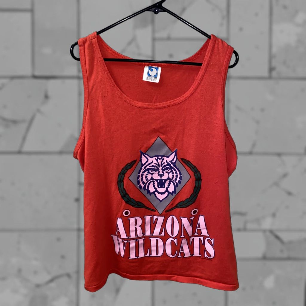 Vintage Ebert Mens T-Shirt Sleeveless U Of A Wildcats Red Size XL USA Size US XL / EU 56 / 4 - 1 Thumbnail
