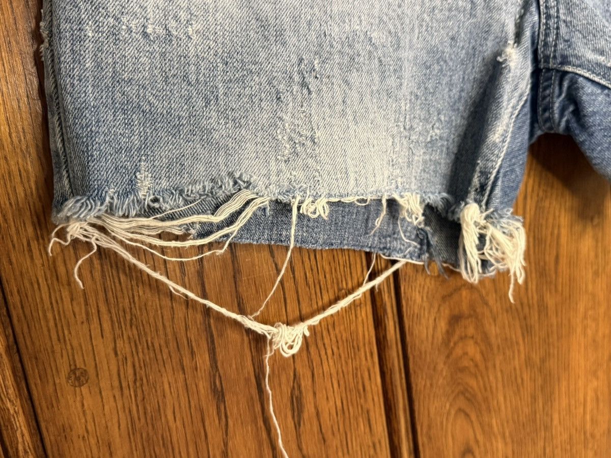 Saint Laurent Paris SS21 Saint Laurent hoochie daddy denim shorts 31 raw hem Size US 31 - 13 Thumbnail