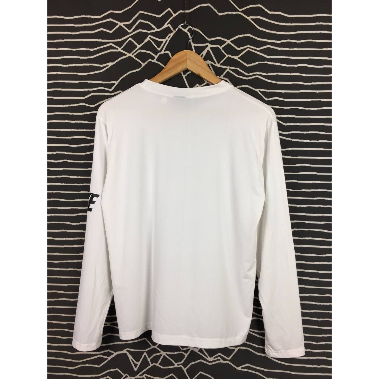 Nike × Vintage Nike Swoosh Center Logo Performance Lightweight Jersey Size US M / EU 48-50 / 2 - 7 Thumbnail