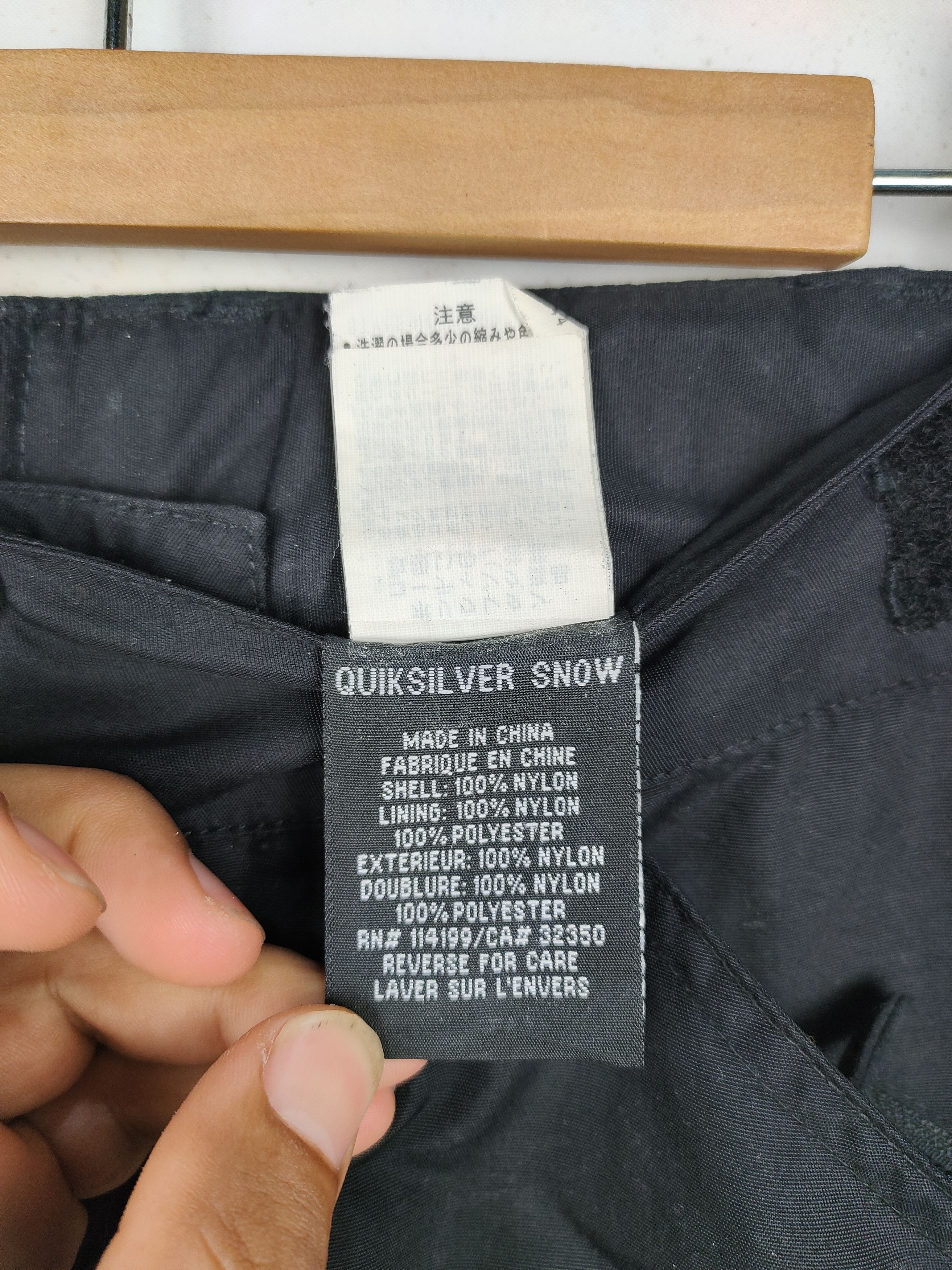 Quiksilver Quiksilver Squadron men's black snowboard pant Size US 34 / EU 50 - 4 Thumbnail