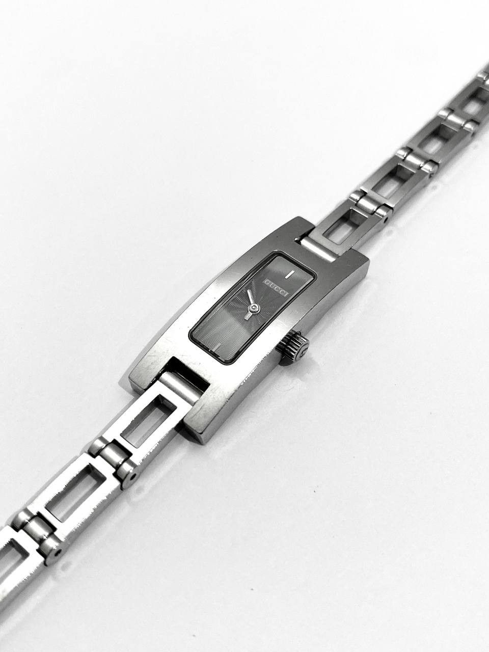 Gucci Gucci Logo 3900L Steel Quartz Women Wrist Watch Vintage Size ONE SIZE - 3 Thumbnail